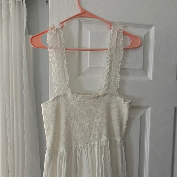 Sleeveless Cream Tiered Maxi Dress with Lace Straps - Picture 2 of 4
